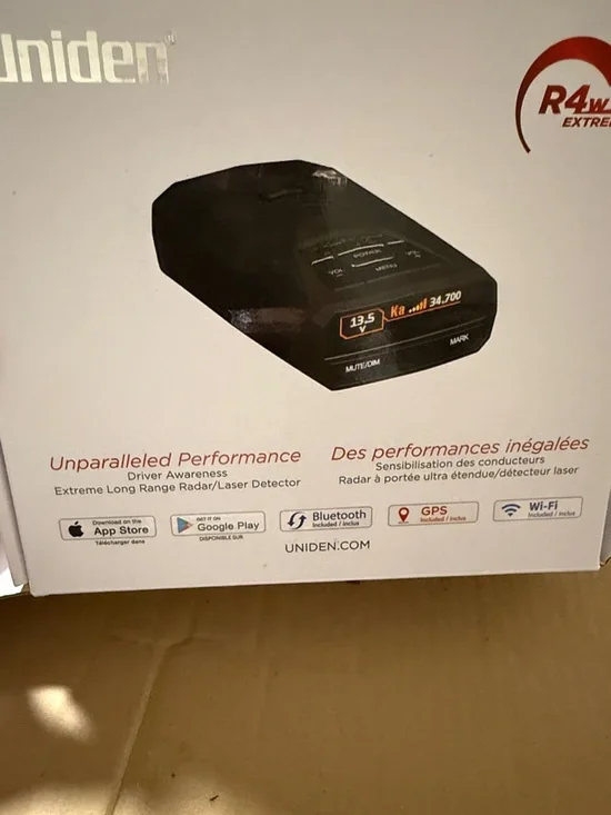 Uniden Black Radar/Laser Detector with GPS & Bluetooth - Picture 1 of 11